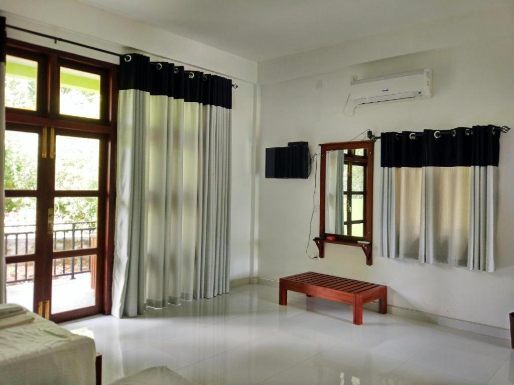 Wildescape Polonnaruwa Villa Exteriör bild